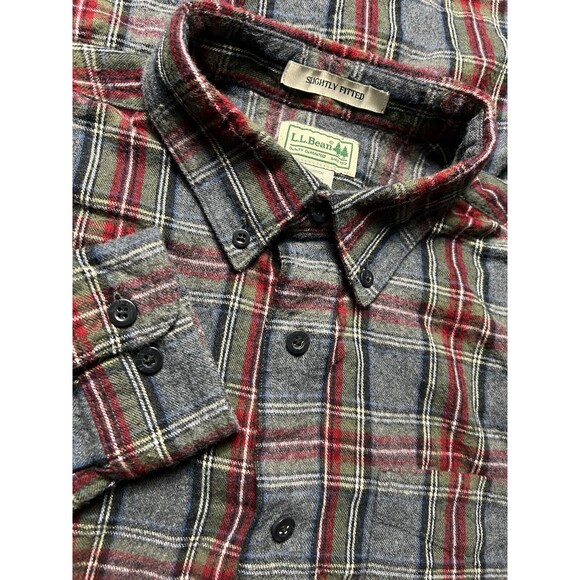 LL Bean Scotch Plaid Flannel Shirt Slight Fitted Mens‎ M Gray Red Button Down - Picture 1 of 5